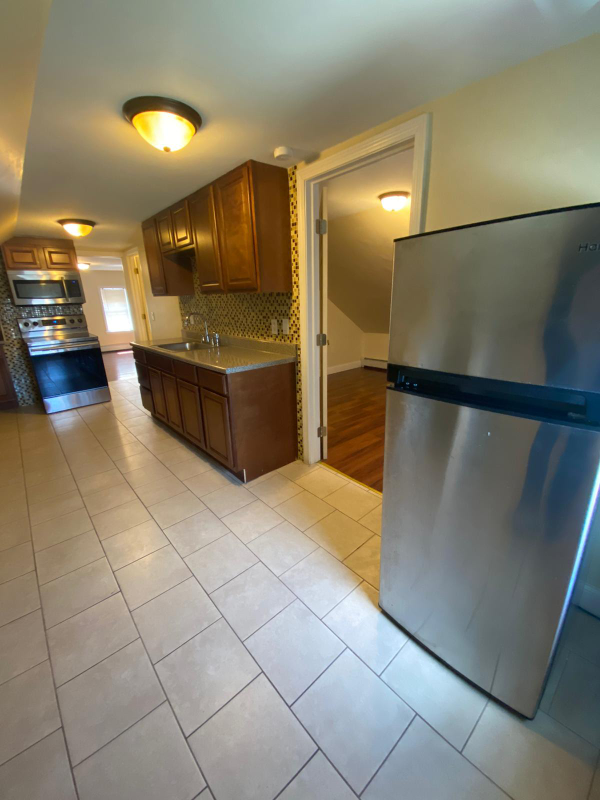 45 Maple St Unit 3, Providence, RI 02903