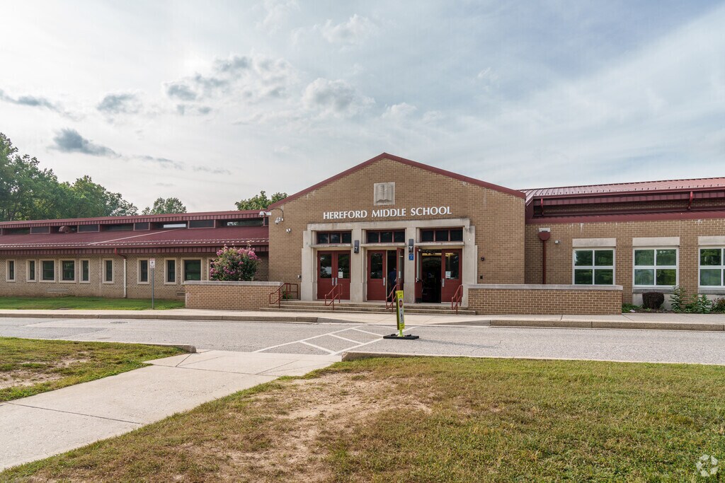 Hereford Middle School is an above average, public school located in Monkton, MD.