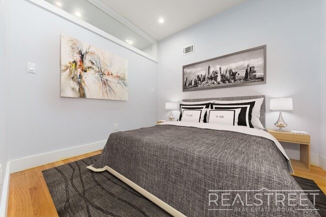 1135 St Marks Ave unit 1B, New York City, NY 11213 - photo 4