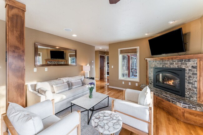 1932 Sun Crest Dr unit 1932 Sun Crest Drive, Whitefish, MT 59937 - photo 4