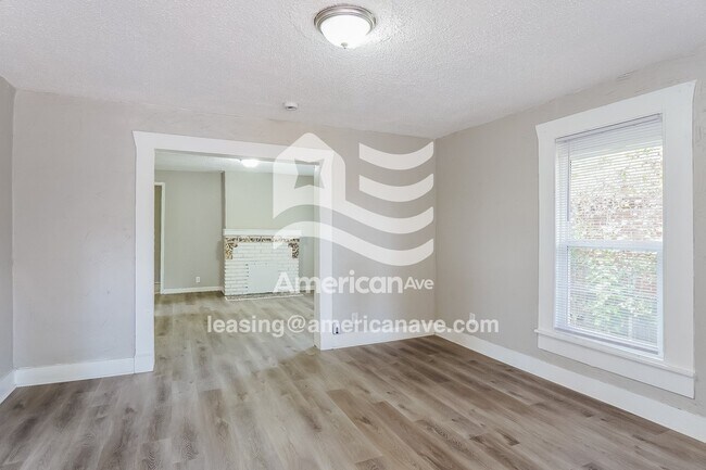 4712 Terrace M, Birmingham, AL 35208 - photo 3