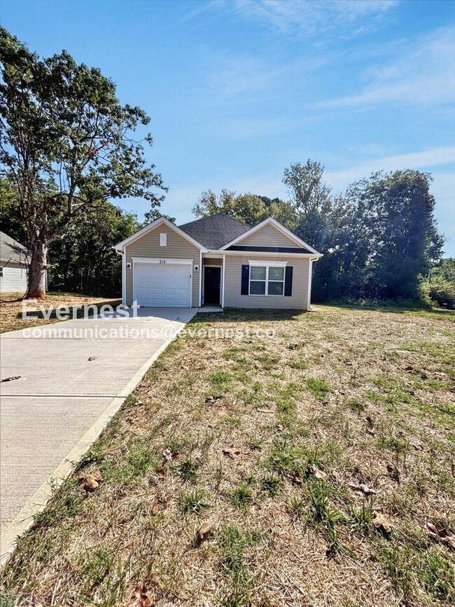 214 Grant St, Salisbury, NC 28144