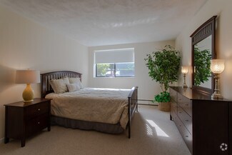 17 Conant St, Beverly, MA 01915