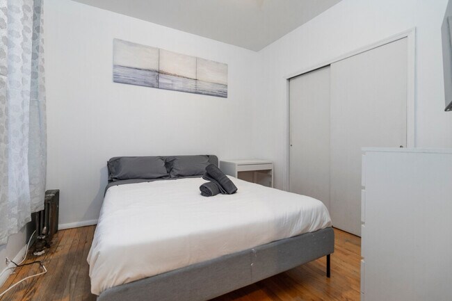 1810 1st Ave unit ID1058691P, New York, NY 10128 - photo 2