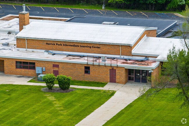 Herrick Park Intermediate Learning Center is a public magnet school in Tecumseh.
