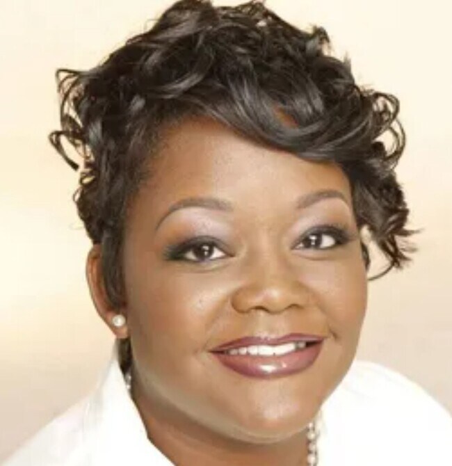 Leslie Scott