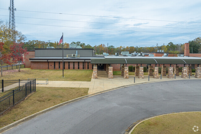 Montevallo Middle School teaches 6th through 8th grades.