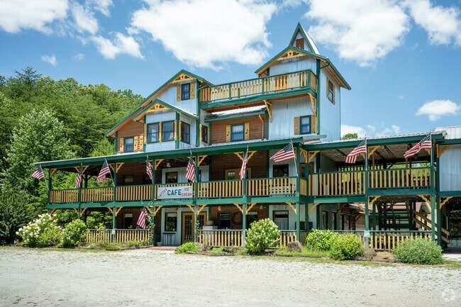 The Pumpkintown Mountain Opry is a major hangout area in the neighborhood.