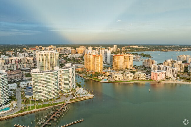 Old Miakka is only a few miles from downtown Sarasota.