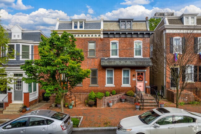 Lovely twin homes reside along the streets in Mid-town Brandywine.