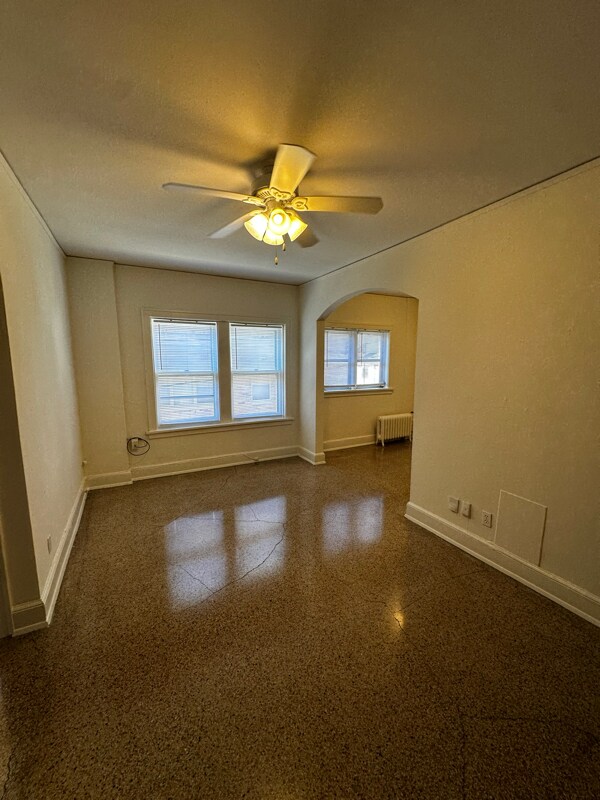 4001 N Prospect Ave unit 25, Milwaukee, WI 53211 - photo 3