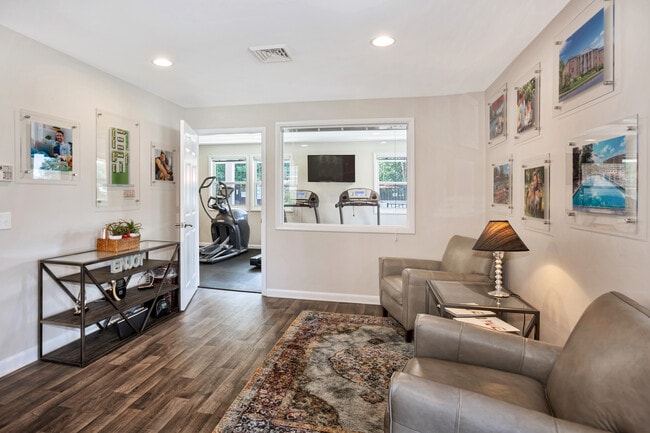 Lehigh Square, Allentown, PA 18103 - photo 2