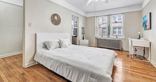 Model-Bedroom-03-Howe-Place-New-Haven-CT-4