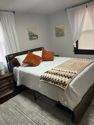 212 Smith St, Dunmore, PA 18512