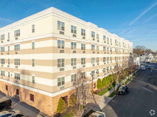 Grand Meridia, Rahway, NJ 07065 - photo 2