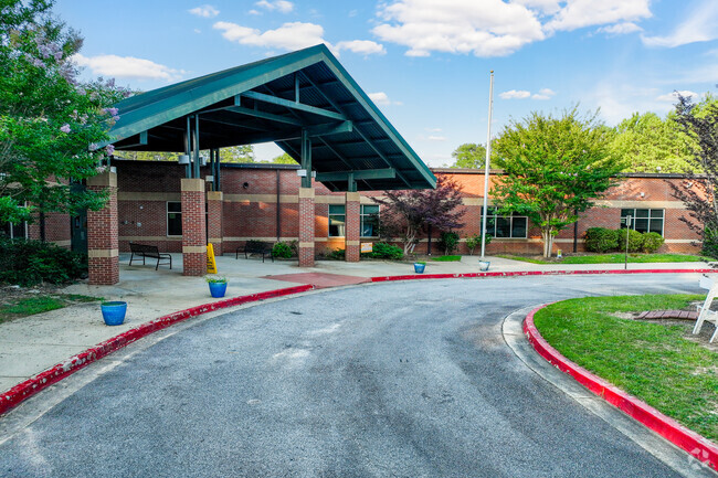 Austell Elementary School holds to the high standards of the Cobb County School District.