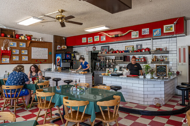 Hassayampa residents love to grab breakfast at one of the many breakfast diners in downtown.