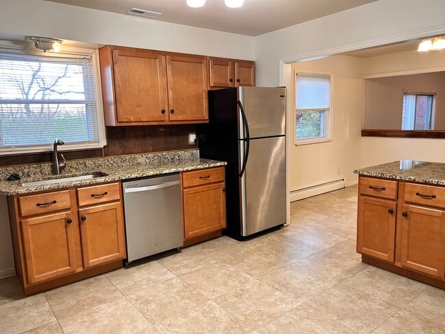 9537 Nora Ln, Indianapolis, IN 46240 - photo 5