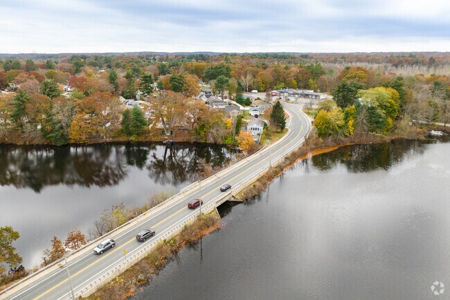 Pleasant View Avenue runs along the southern portion of Stillwater Reservoir.