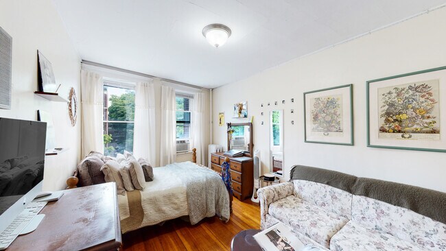 140 Columbia St unit 3, Brookline, MA 02446 - photo 3