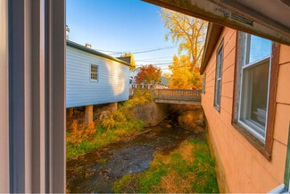 7 Main St, Millerton, NY 12546