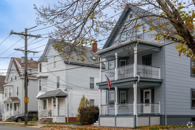 Large porches and decks can be spotted on multi family homes in Fayette Street.