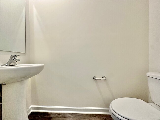 582 Seaborn Cir, Pendleton, SC 29670 - photo 3