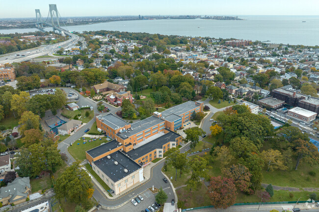 The Mother Franciska Elementary School provides10 and 12 month educational services.