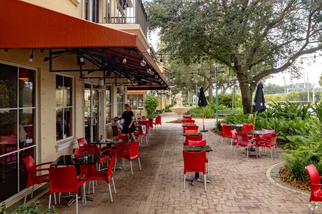 Prosecco Cafe serves scratch-made meals in Palm Beach Gardens.