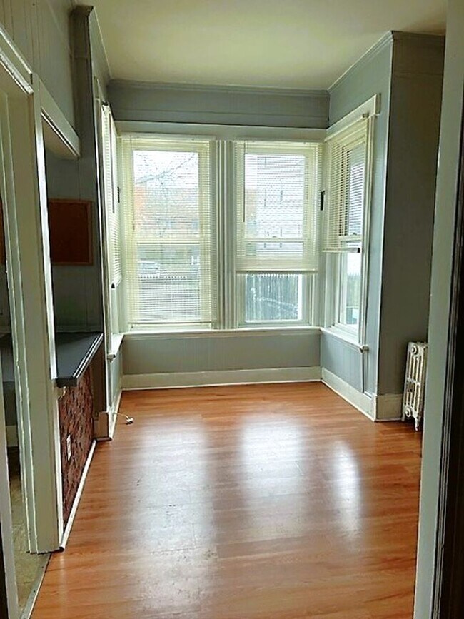 78 Sherman St unit 1, Pawtucket, RI 02860 - photo 5