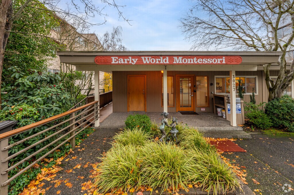 Early World Montessori.