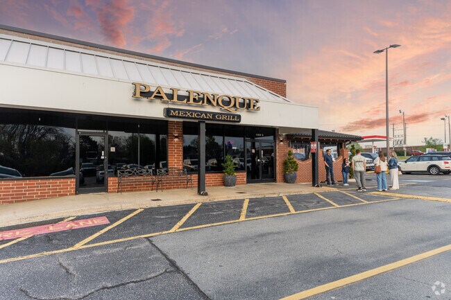 You can grab a great Mexican meal at Palenque Mexican Grill Restaurant near Hastings Hill.