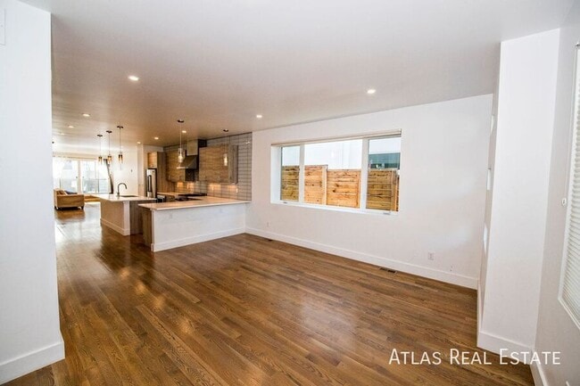 2156 S Sherman St, Denver, CO 80210 - photo 6