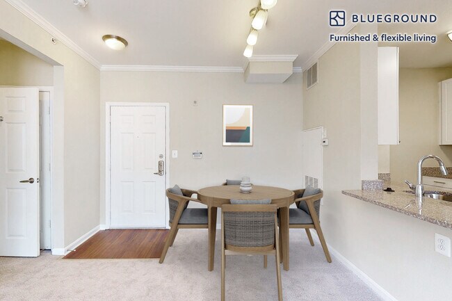 2350 26th Ct S unit FL3-ID4148A, Arlington, VA 22206 - photo 5