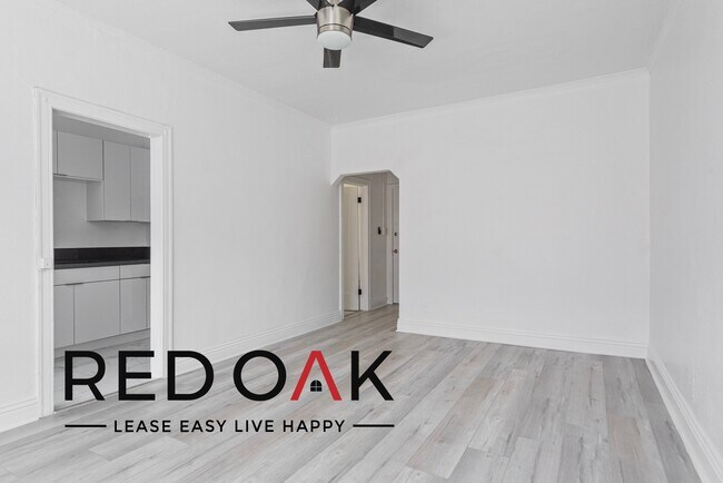 687 Shatto Place unit 404, Los Angeles, CA 90005 - photo 5