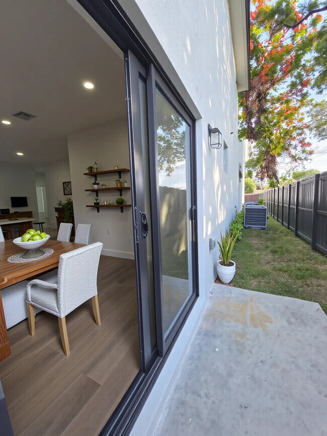 1313 NW 6th Ave, Florida City, FL 33034 - photo 4