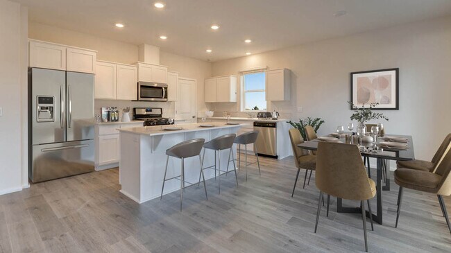 2960 T St, Springfield, OR 97477 - photo 5