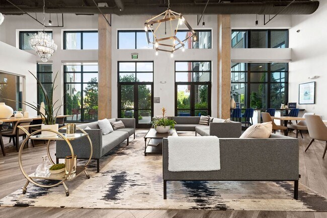 Bradham at New Bern, Charlotte, NC 28203 - photo 2