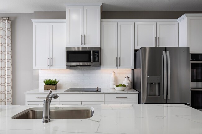 7500 Silver Oak Dr unit 38608340, Port Saint Lucie, FL 34952 - photo 2