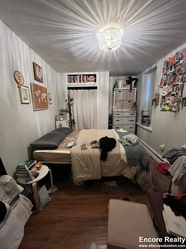 153 Salem St unit 13, Boston, MA 02113 - photo 3