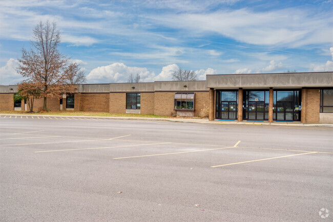 Mars area middle school is a public school for grades 7-8 with a Niche rating of B+.
