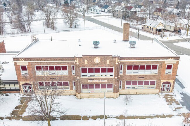Lincoln Elementary School
