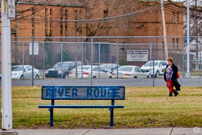 Memorial Park is a large park located in the center of River Rouge.