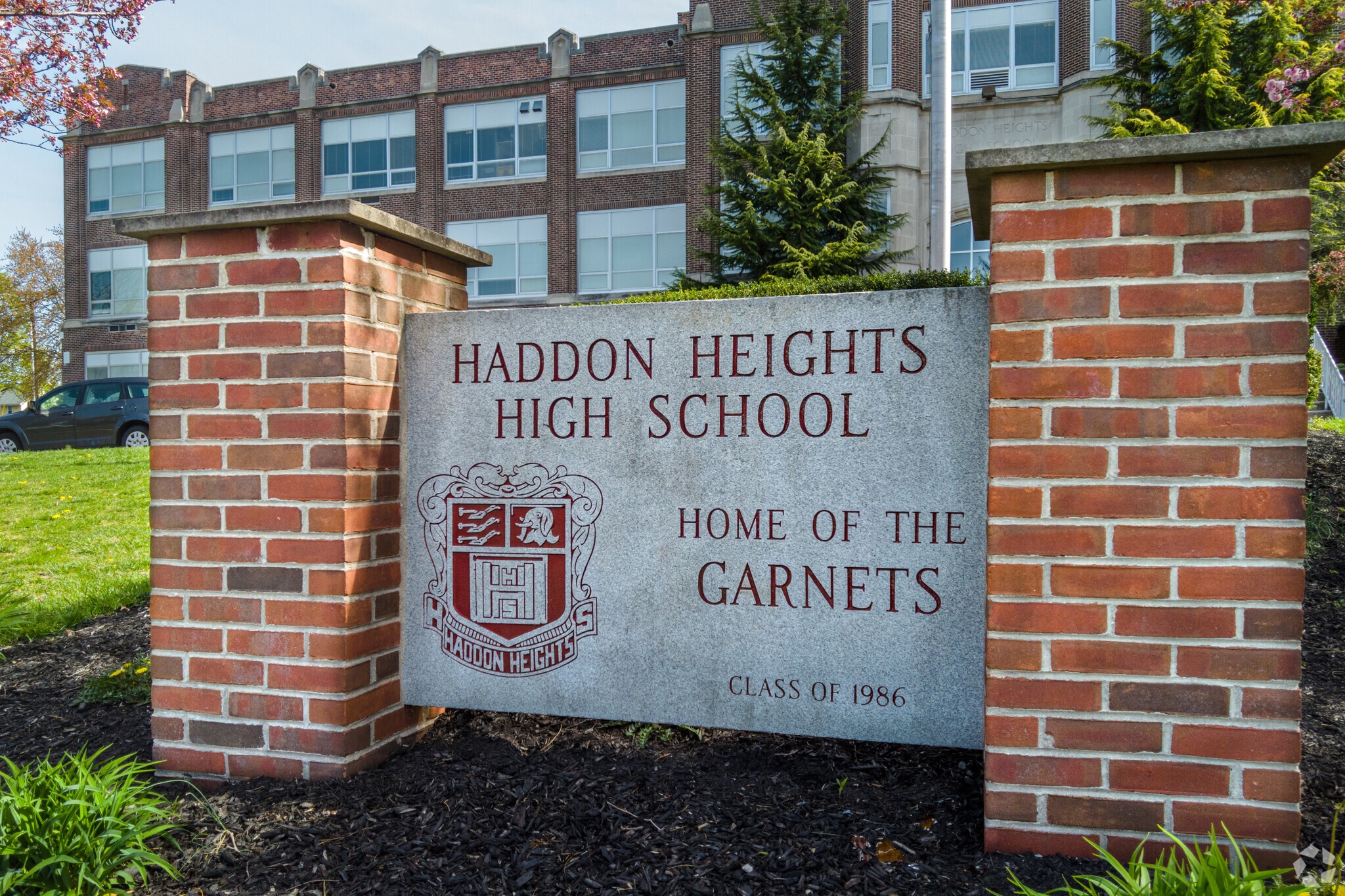 Attend Haddon Heights High School Home of the Garnets