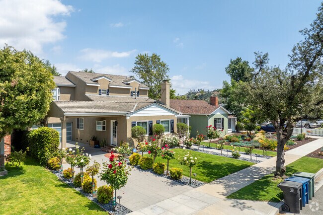 Most of the homes in Magnolia Park are a quick walk to Magnolia Boulevard.