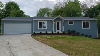 6112 Andersonville Rd, Waterford Township, MI 48329