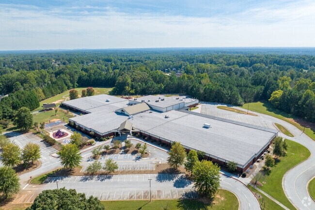 Kemp Elementary School is a place of learning for over 900 students.