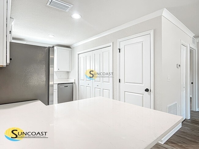 121 Midway Rd unit 2, Ocala, FL 34472 - photo 3