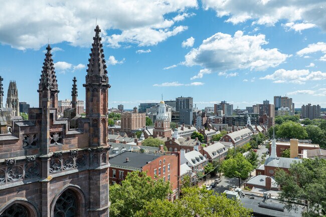 Edgewood is near the prestigious Yale campus in New Haven.