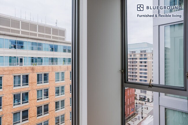 825 10th St NW unit FL9-ID997, Washington, DC 20001 - photo 5